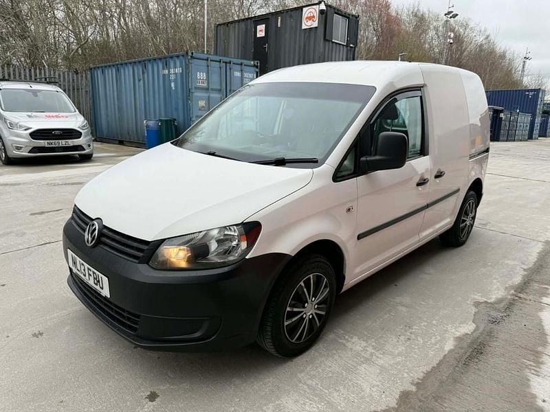 Used VW Caddy 102 HP (75 kW) 2013 White MPV