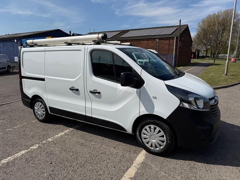 Usado Vauxhall Vivaro 2018 Branco