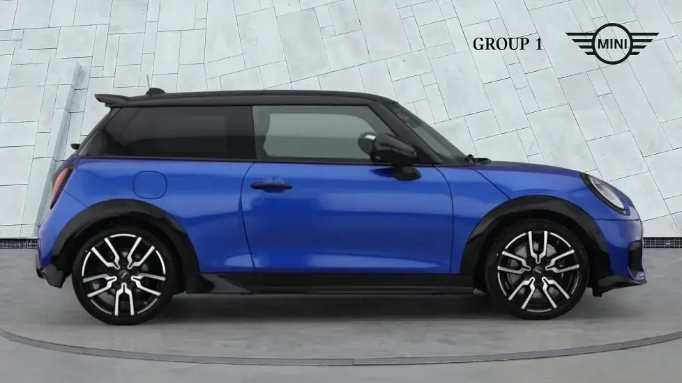 Used Mini Cooper S Hatch 201 HP (147 kW) 2026 Blue Hatchback