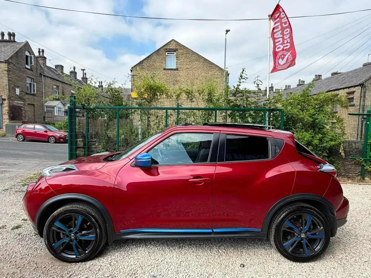 Used Nissan Juke Acenta Premium 110 HP (80 kW) 2016 Red SUV