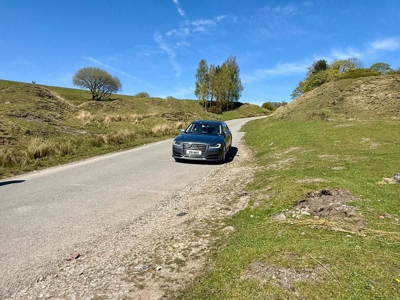 Used Audi A8 Advanced 2014 Grey Sedan