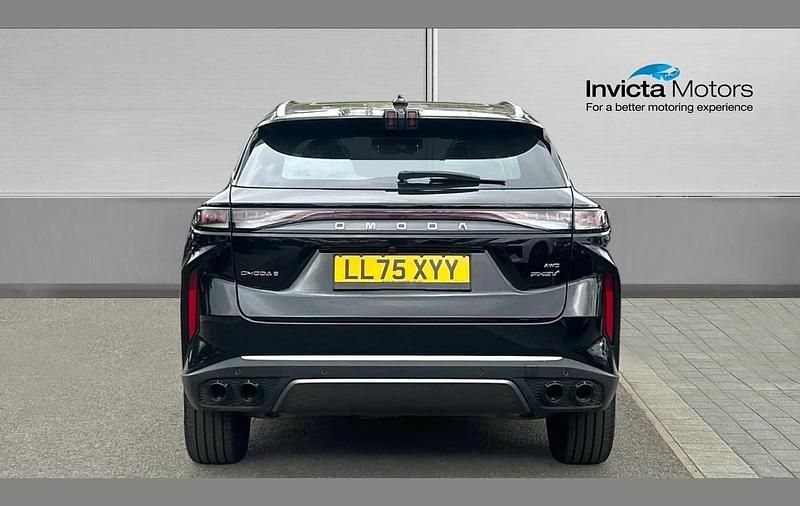 Used Omoda 9 537 HP (394 kW) 2026 Black SUV