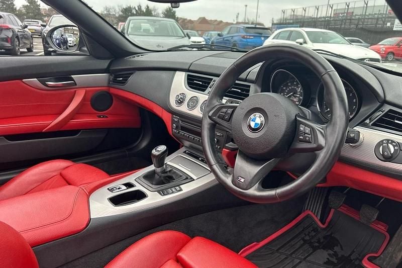 Used BMW Z4 M Sport 184 HP (135 kW) 2012 White Cabriolet