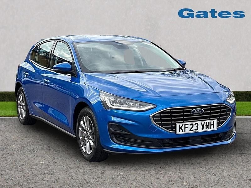 Used Ford Focus Titanium 125 HP (91 kW) 2023 Blue Hatchback