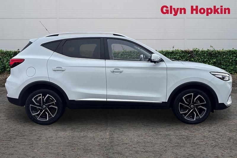 Used MG ZS Exclusive 2023 White Hatchback