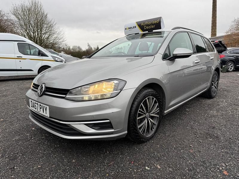 Used VW Golf VII SE 115 HP (84 kW) 2017 Silver Estate