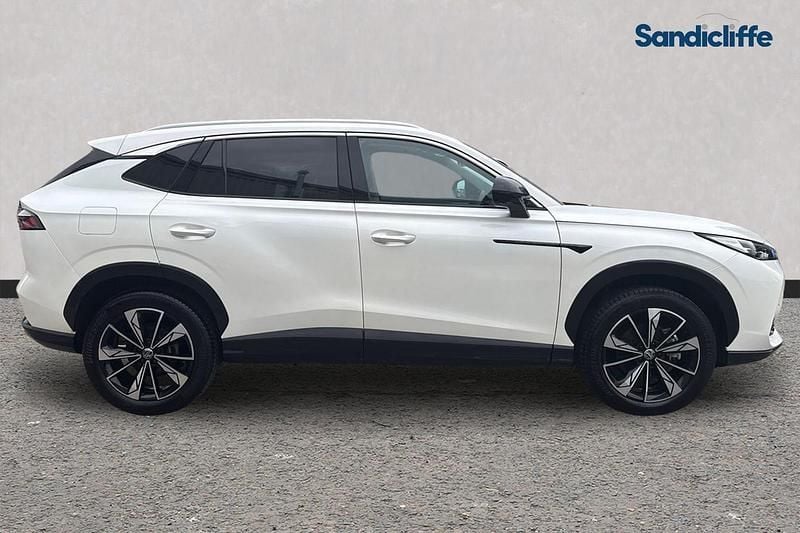 Usado MG HS Trophy 170 HP (125 kW) 2024 Branco SUV