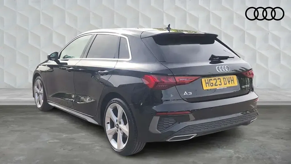 Używany Audi A3 S-Line 2023 Sedan/Limuzyna