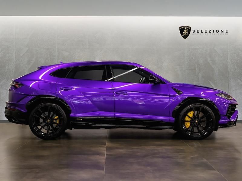 Used Lamborghini Urus 2024 Mauve/purple SUV