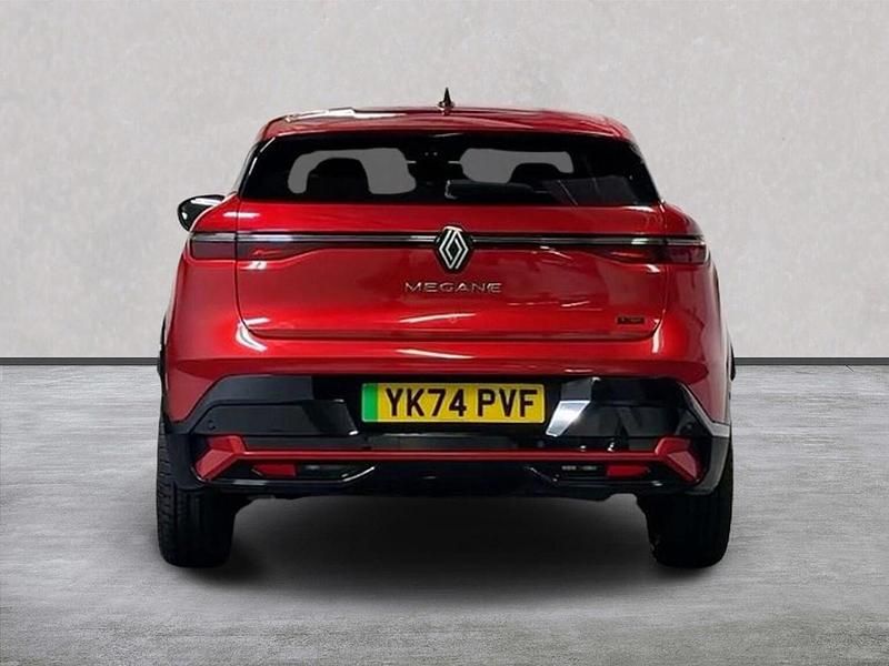 Used Renault Megane E-Tech Komfort 160 kW (218 HP) 2024 Red Hatchback