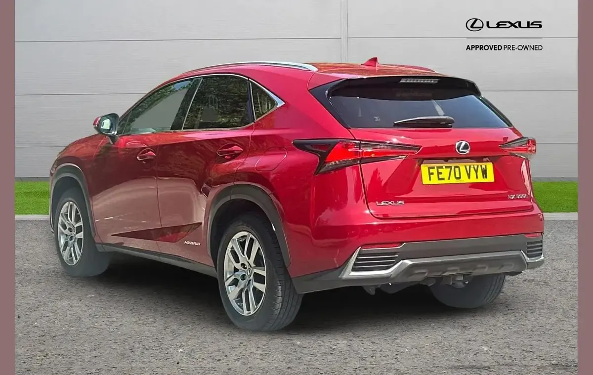 Used Lexus NX300h 194 HP (142 kW) 2020 Red SUV