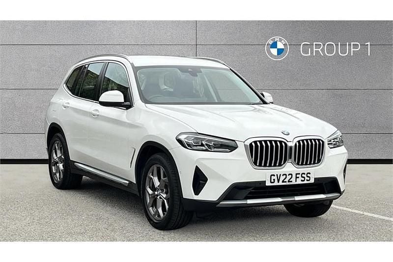 Alpine white Used 2022 BMW X3 xLine SUV | £31,695 (Good price) - Image 1/4