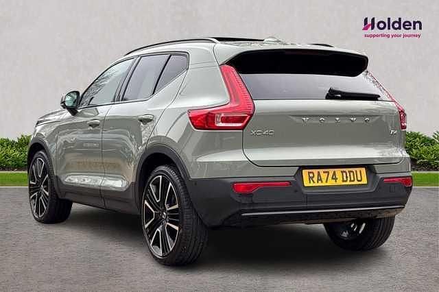 Used Volvo XC40 Ultra 194 HP (142 kW) 2025 SUV