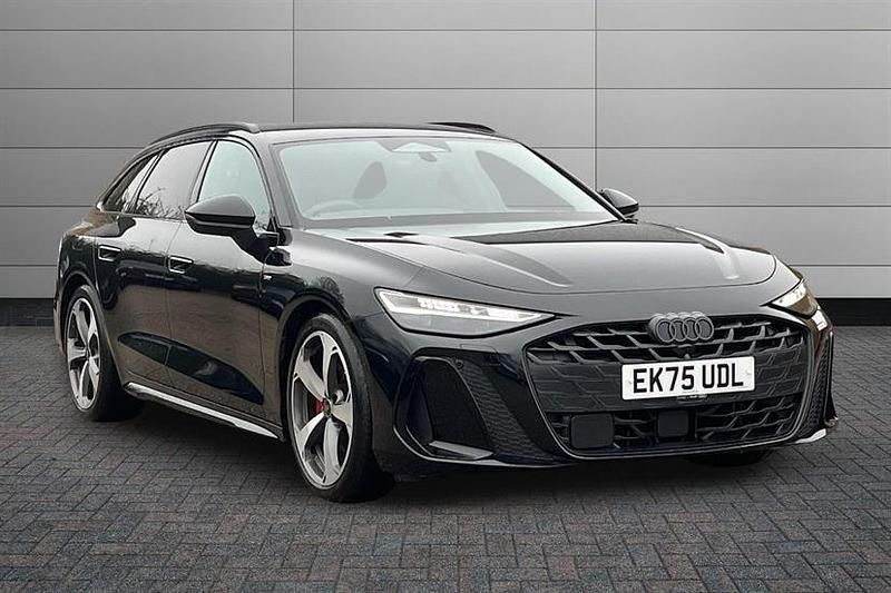 Used Audi A6 S-Line 204 HP (150 kW) 2025 Midnight green Estate