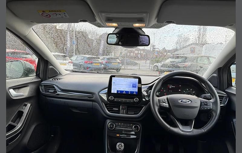 Used Ford Puma Titanium 123 HP (90 kW) 2024 Black SUV