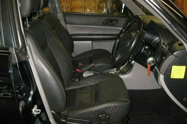 Begagnad Subaru Forester 2006 SUV