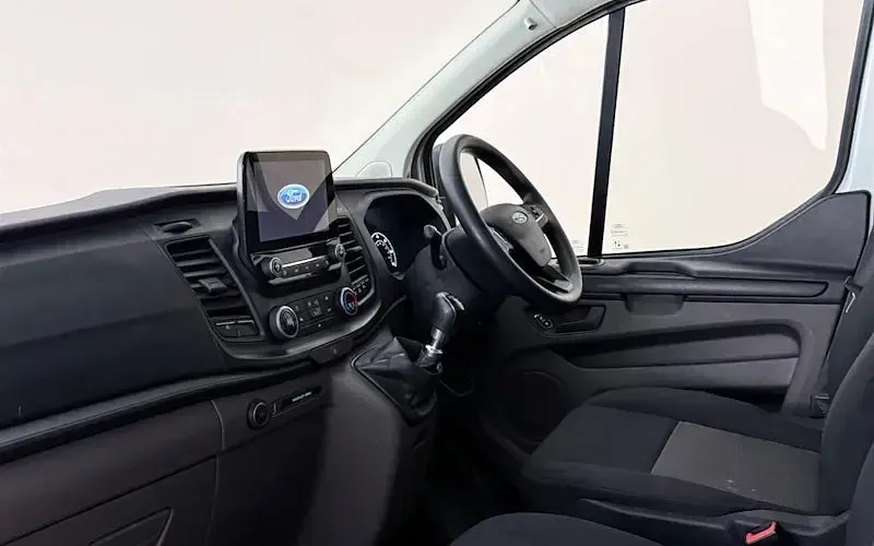 Used Ford Transit Custom 131 HP (96 kW) 2023 Van