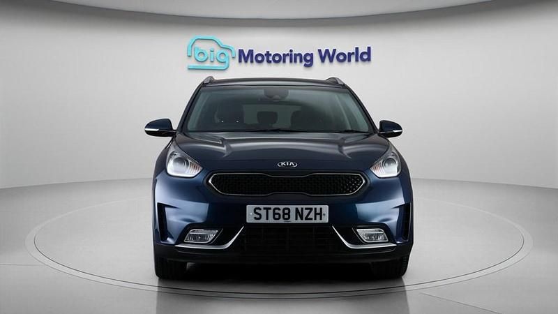 Used Kia Niro 139 HP (102 kW) 2018 Blue SUV