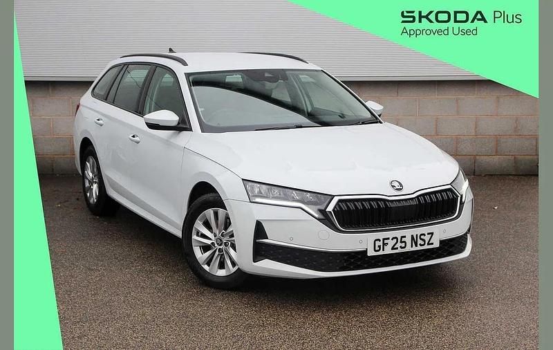 Used Skoda Octavia SE Technology 147 HP (108 kW) 2025 Moon white metallic Estate