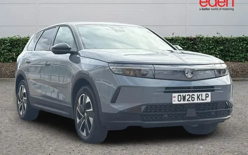 Used Vauxhall Grandland X 136 HP (100 kW) 2025 SUV
