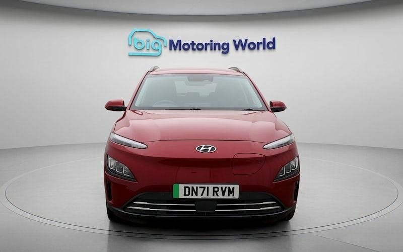 Used Hyundai Kona Premium 150 kW (204 HP) 2022 Red SUV
