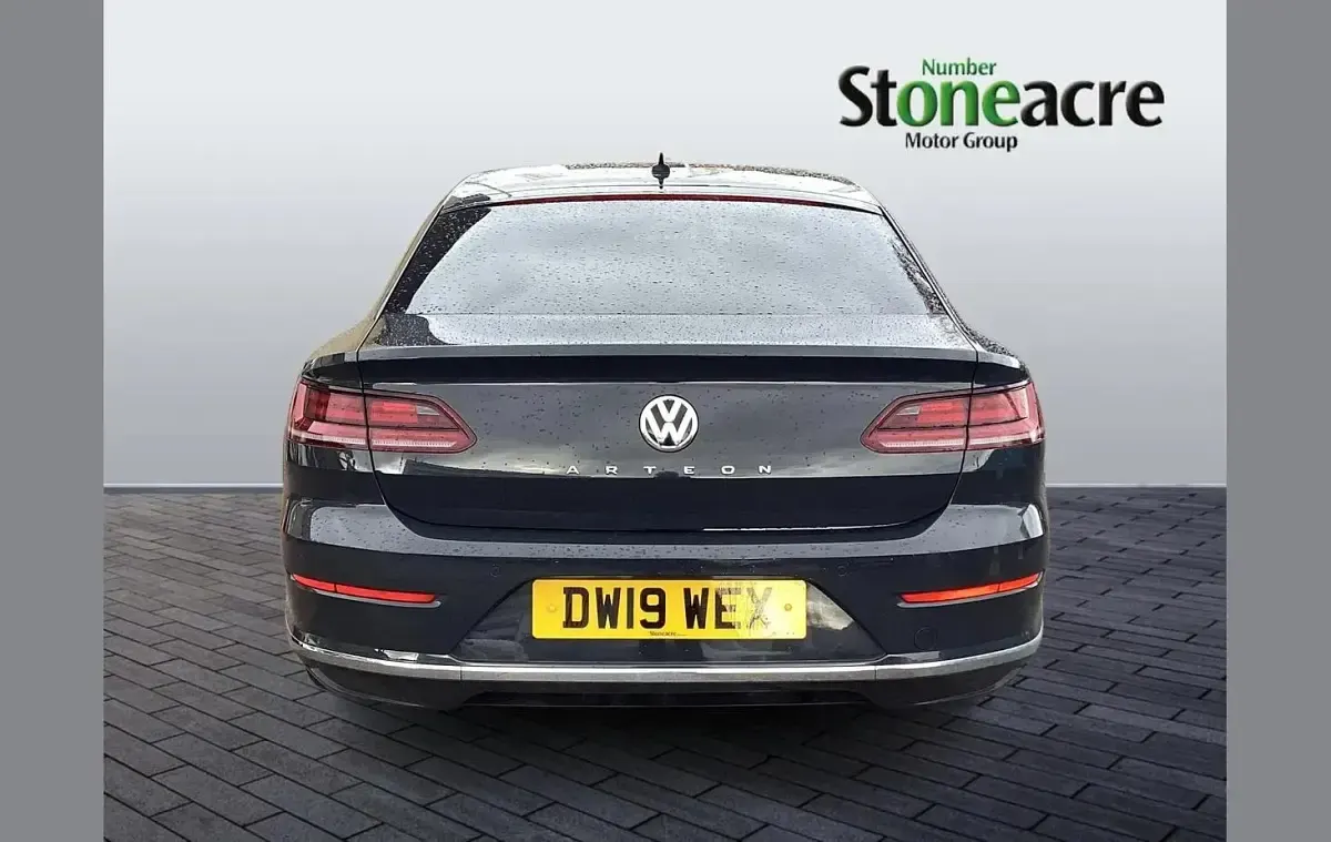 Used VW Arteon Elegance 190 HP (139 kW) 2019 Grey Hatchback