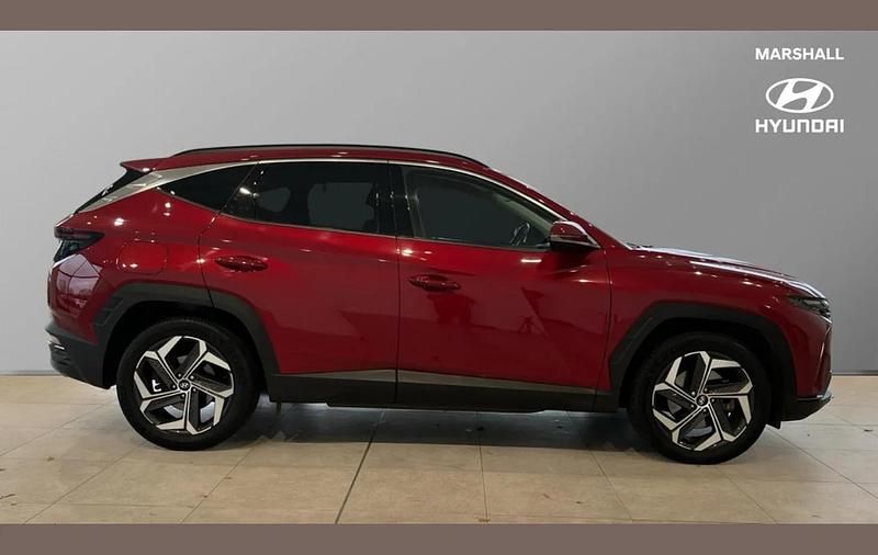 Usado Hyundai Tucson Premium 261 HP (191 kW) 2022 Vermelho SUV