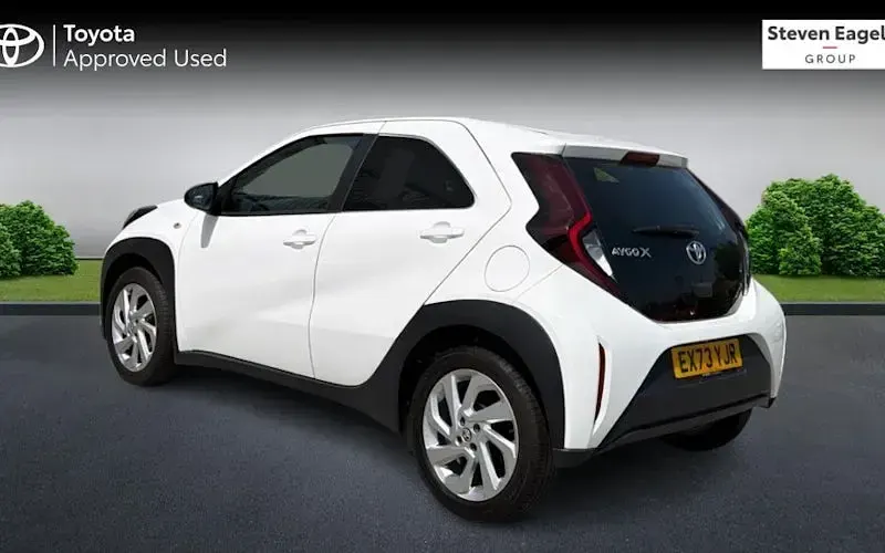 Used Toyota Aygo X PURE 72 HP (52 kW) 2025 SUV