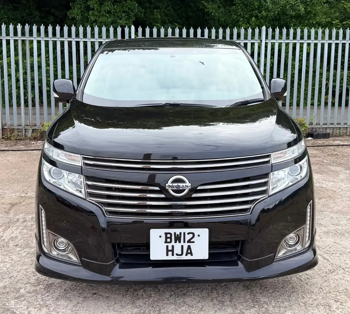 Used Nissan Elgrand 2012 Black MPV