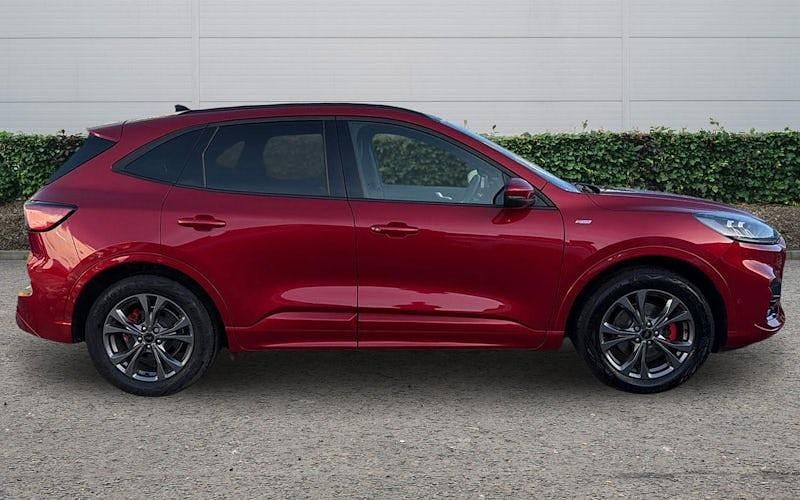 Used Ford Kuga ST-Line X 190 HP (139 kW) 2021 Red SUV