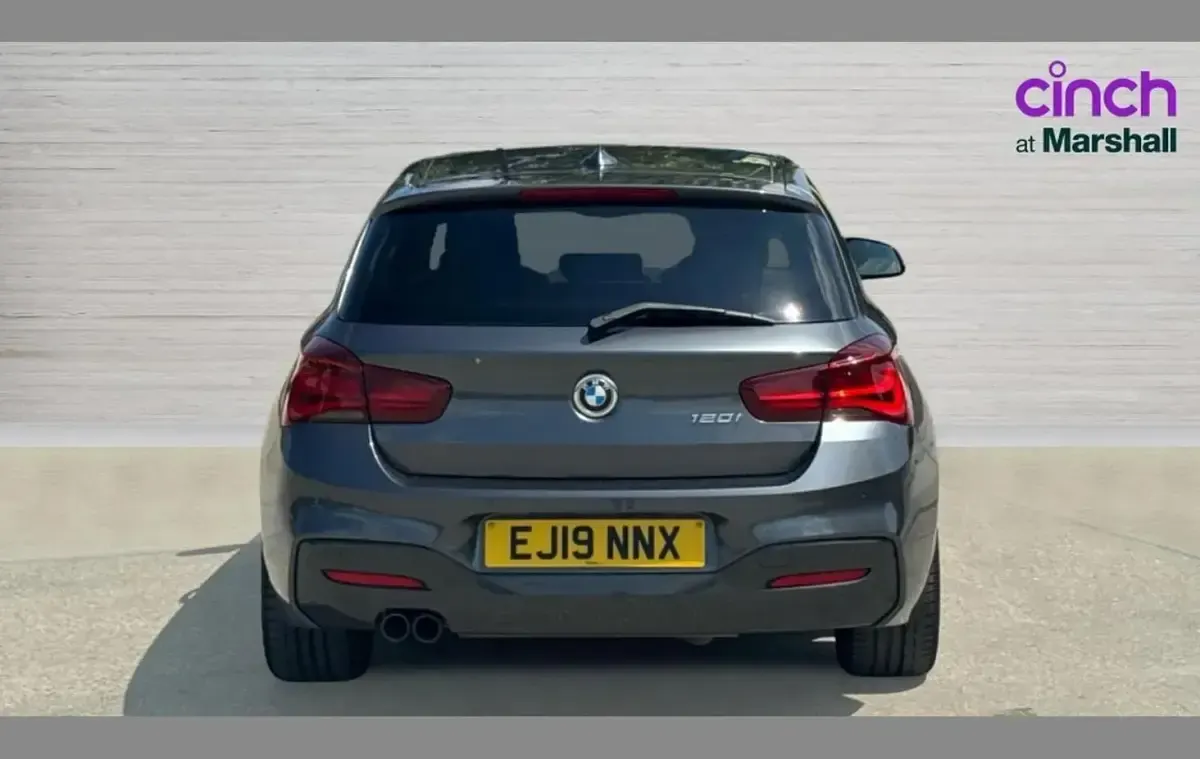 Used BMW 120 Efficient Dynamics 184 HP (135 kW) 2019 Grey Hatchback