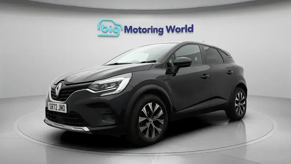 Usado Renault Captur Evolution 90 HP (66 kW) 2023 Preto SUV