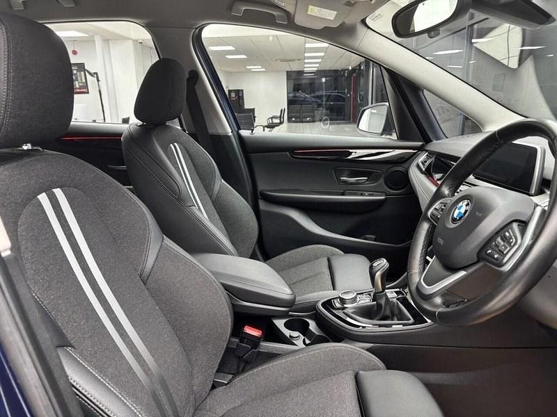 Used BMW 218 Sport Line 150 HP (110 kW) 2020 Blue MPV