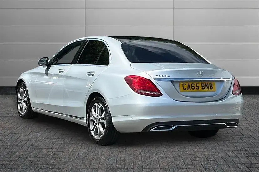 Used Mercedes C220 Premium Plus 170 HP (125 kW) 2016 Silver Sedan