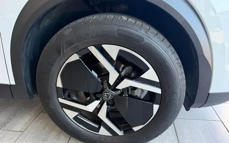 Used Peugeot 2008 GTi 131 HP (96 kW) 2024 SUV
