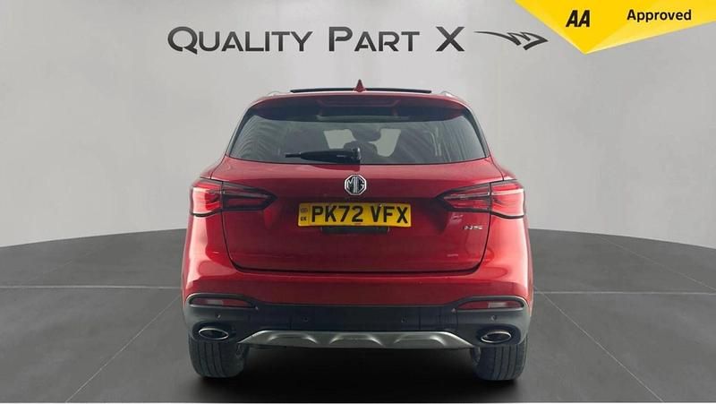 Used MG HS Exclusive 162 HP (119 kW) 2022 Red SUV