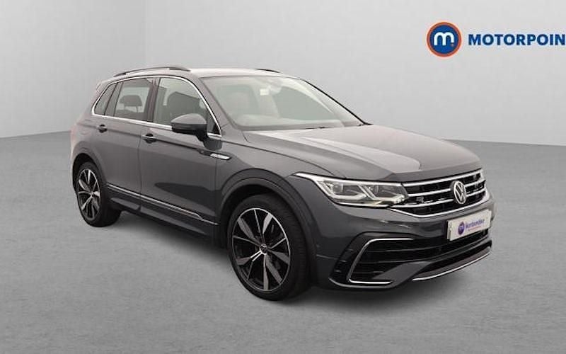 Used 2023 VW Tiguan R-line SUV | £23,699 (Good price) - Image 1/4