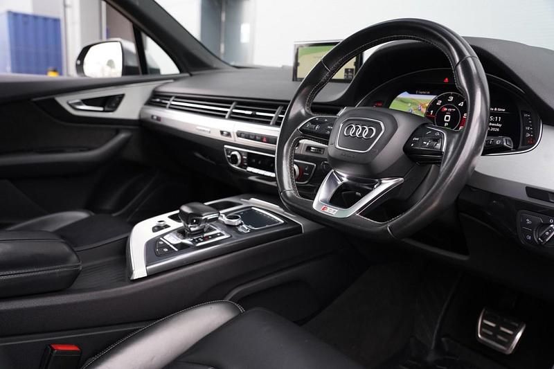 Used Audi SQ7 Business 435 HP (319 kW) 2018 Black SUV