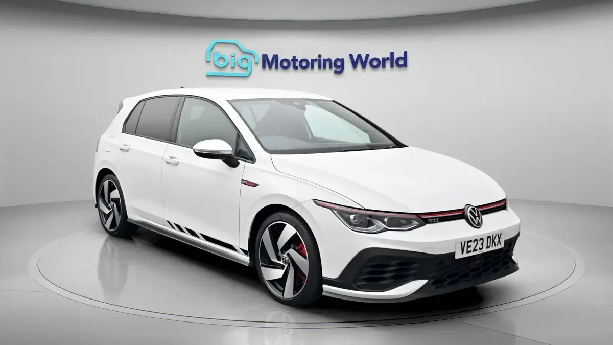 Used VW Golf VIII GTI Clubsport 300 HP (220 kW) 2023 Hatchback