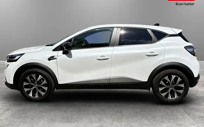 Used Renault Captur Evolution 143 HP (105 kW) 2025 White SUV