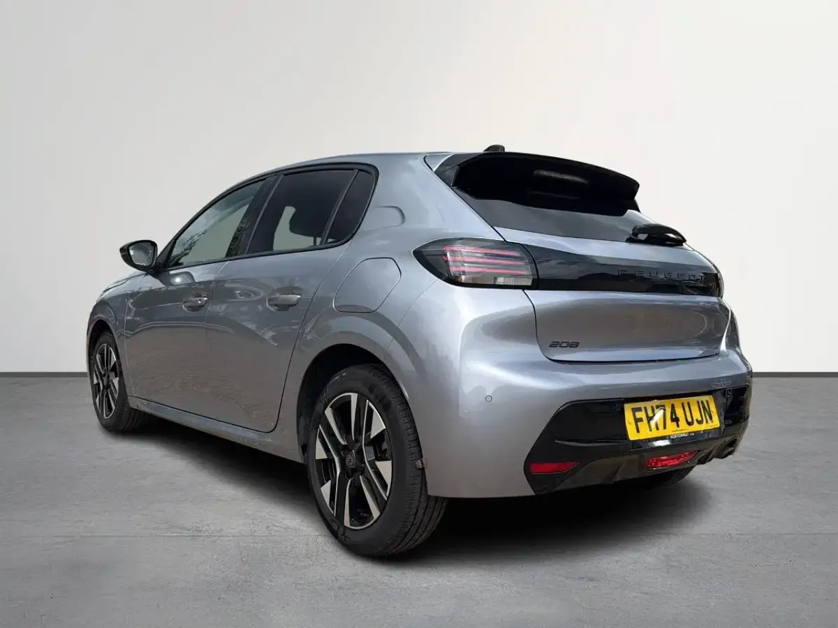 Second-hand Peugeot 208 Allure 99 CP (72 kW) 2025 Gri Hatchback