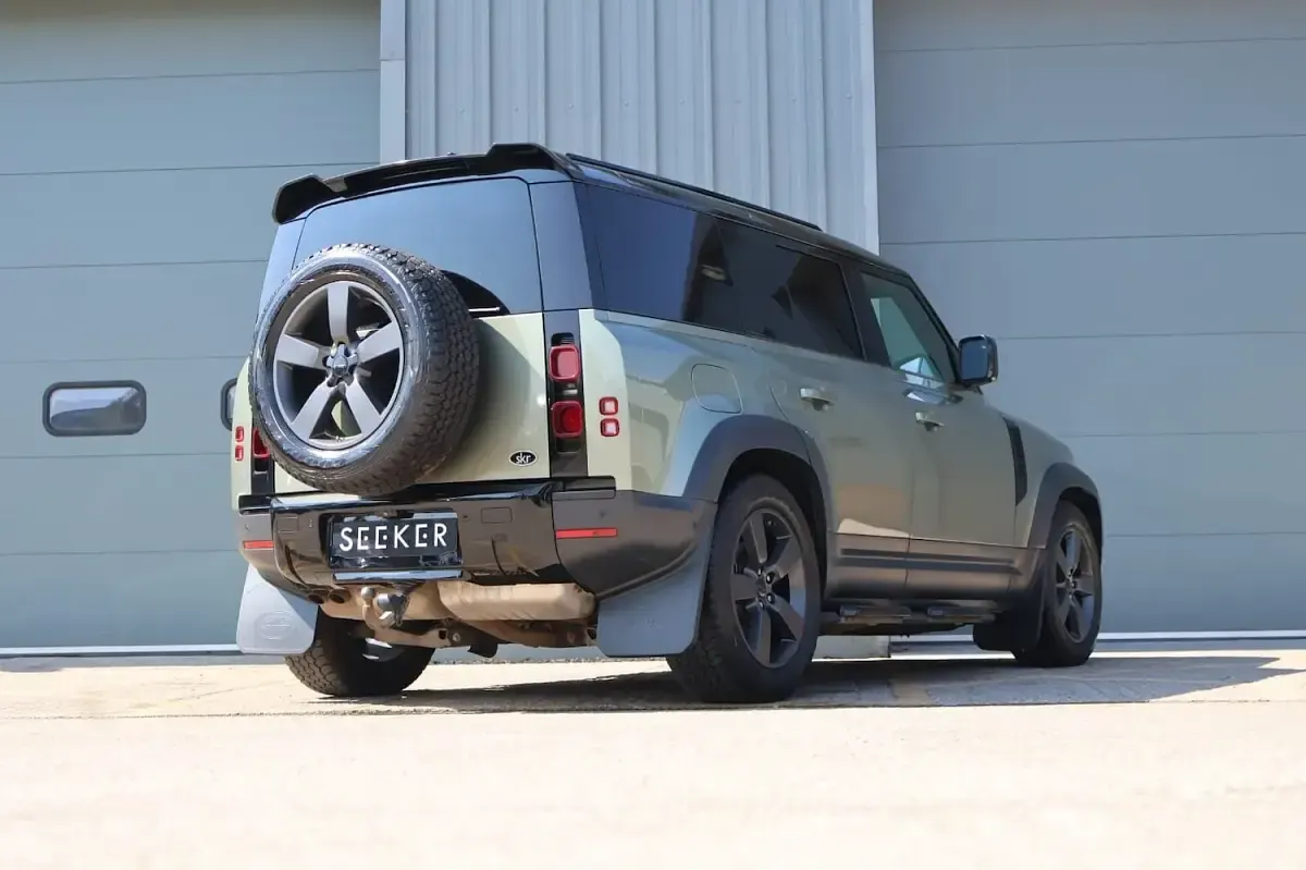 Used Land Rover Defender SE 2021 Green SUV