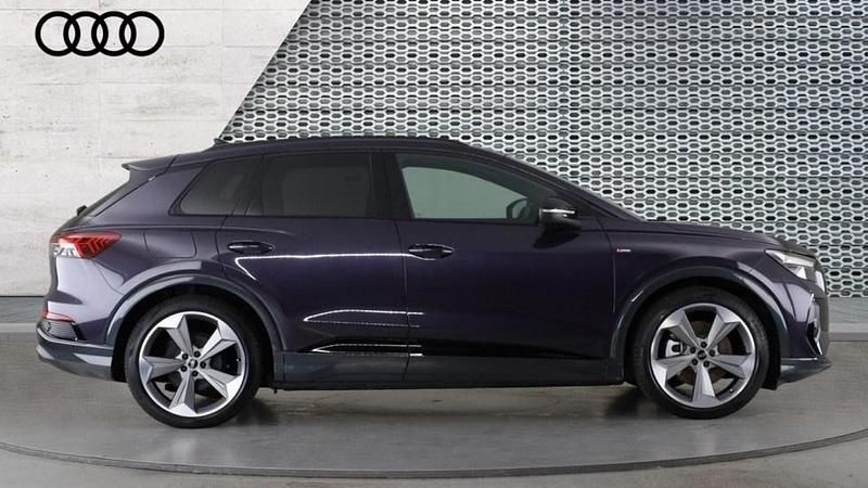 Used Audi Q4 e-tron Black Edition 210 kW (286 HP) 2025 Mauve/purple SUV