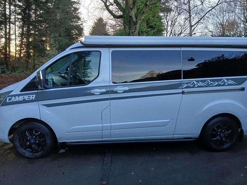 Used Ford Transit Custom 155 HP (114 kW) 2014 Frozen white MPV