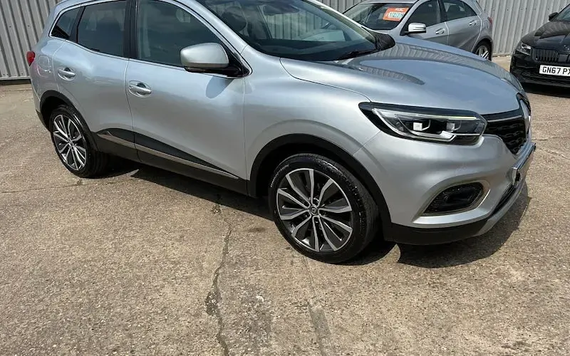 Used Renault Kadjar Version S 140 HP (102 kW) 2020 Grey SUV