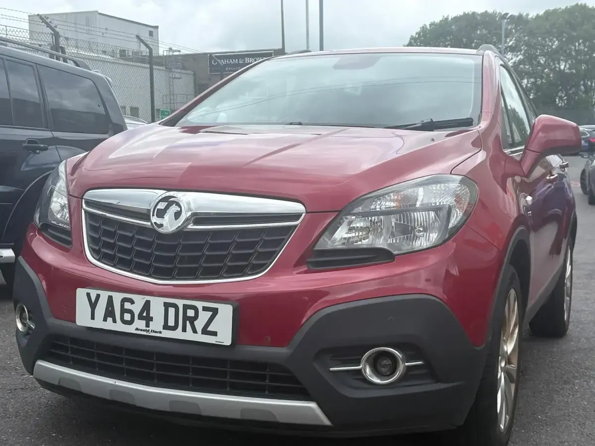 Used Vauxhall Mokka 115 HP (84 kW) 2014 Red SUV