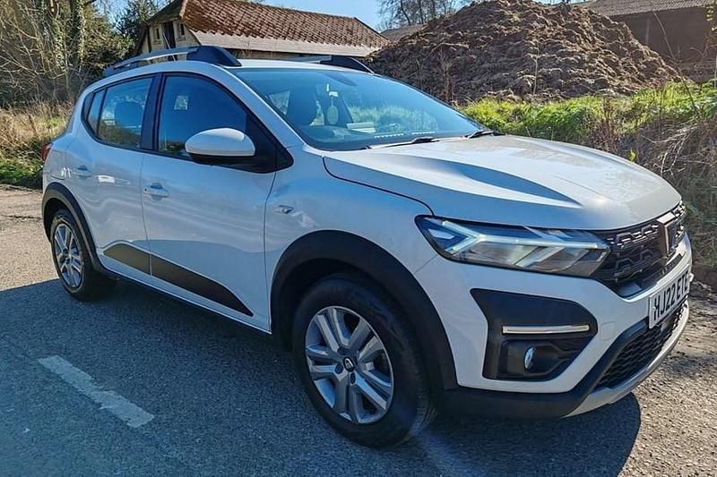 Used Dacia Sandero Comfort 91 HP (66 kW) 2022