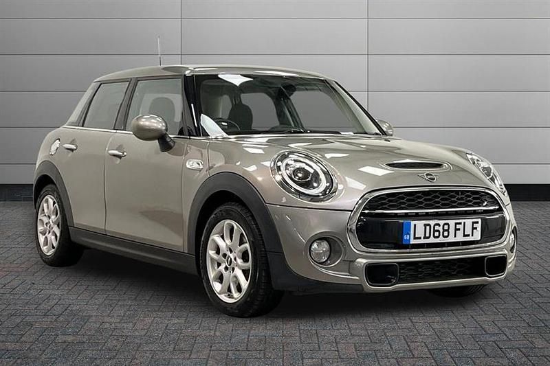 Unknown Used 2018 Mini Cooper S Hatchback | £10,875 (Fair price) - Image 1/4