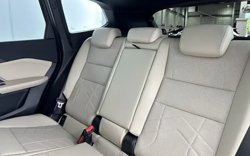 Used BMW iX1 Comfort Edition 150 kW (204 HP) 2025 Blue SUV