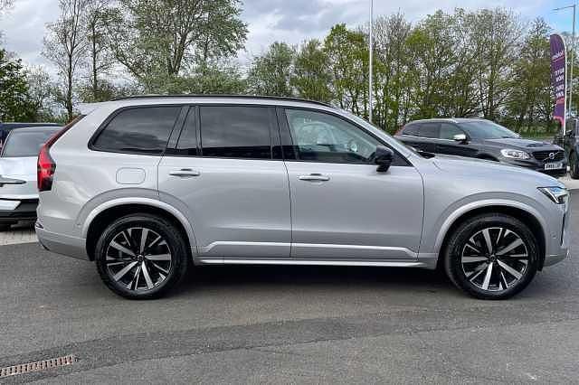 Used Volvo XC90 Plus 247 HP (181 kW) 2025 Silver SUV